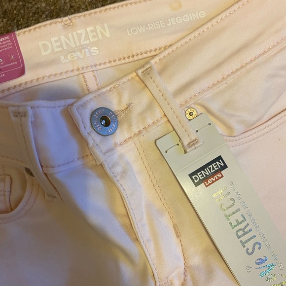 Gymshark Medium Brand new with tags except the PINK leggings are new without tag - Picture 10 of 14